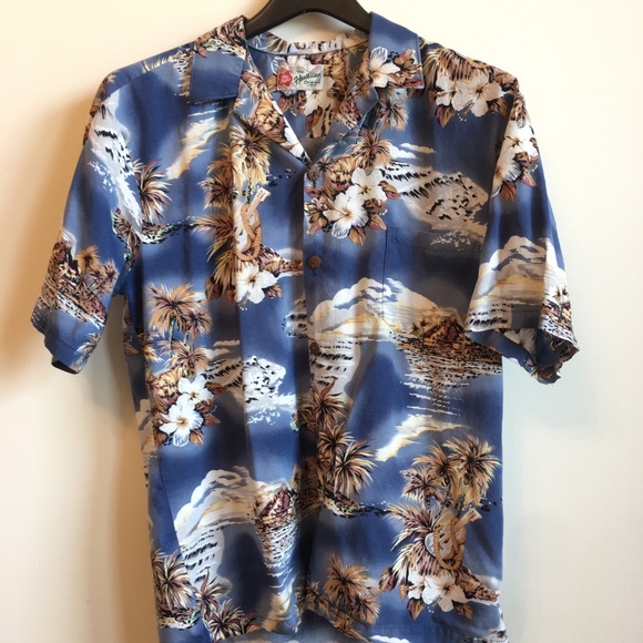 Vintage Hawaiian button down. - Picture 1 of 3